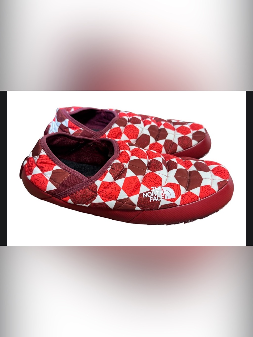 Like new! The North Face Thermoball Traction Mule V Men 12 Fiery Red Geo Print